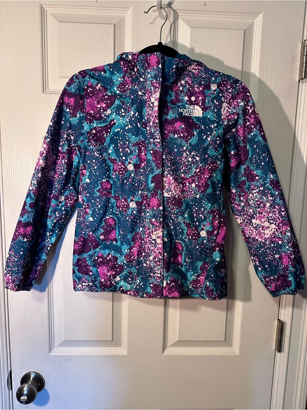 The North Face Kids Printed Resolve Reflective Jacket in Teal and Purple